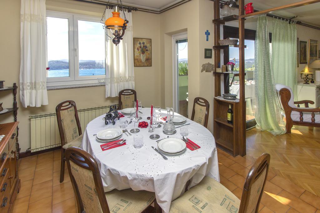 Moonshine Apartment With Magnificent View Šibenik Buitenkant foto