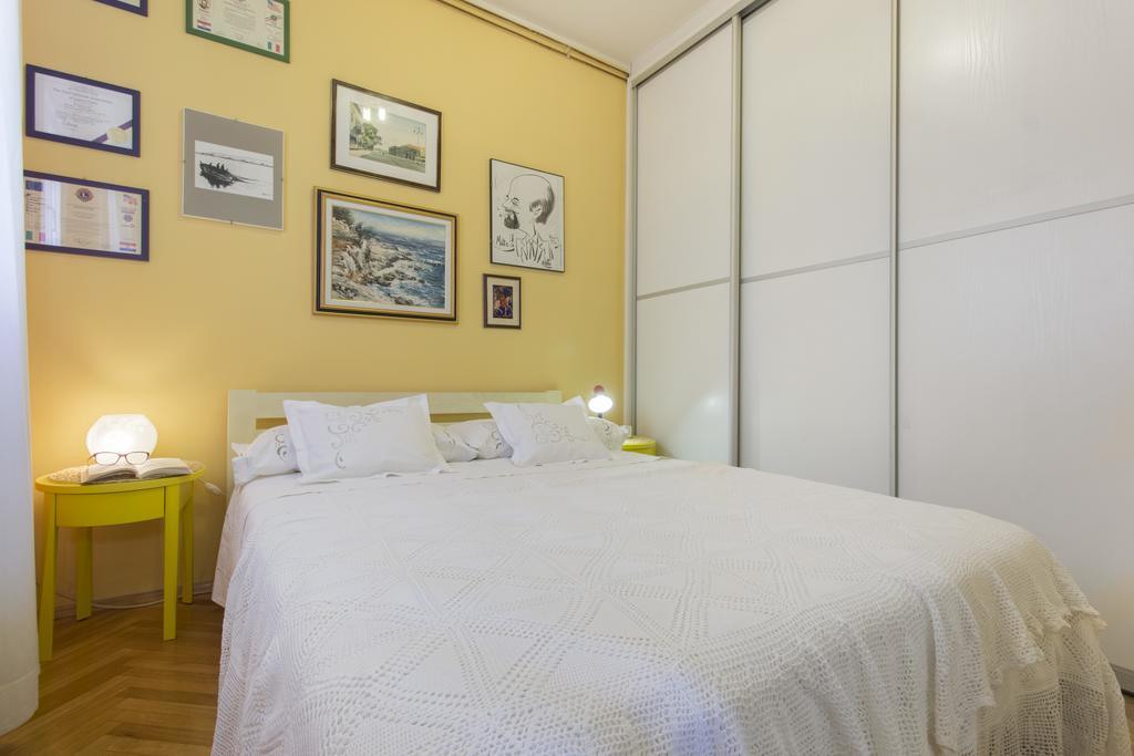 Moonshine Apartment With Magnificent View Šibenik Buitenkant foto